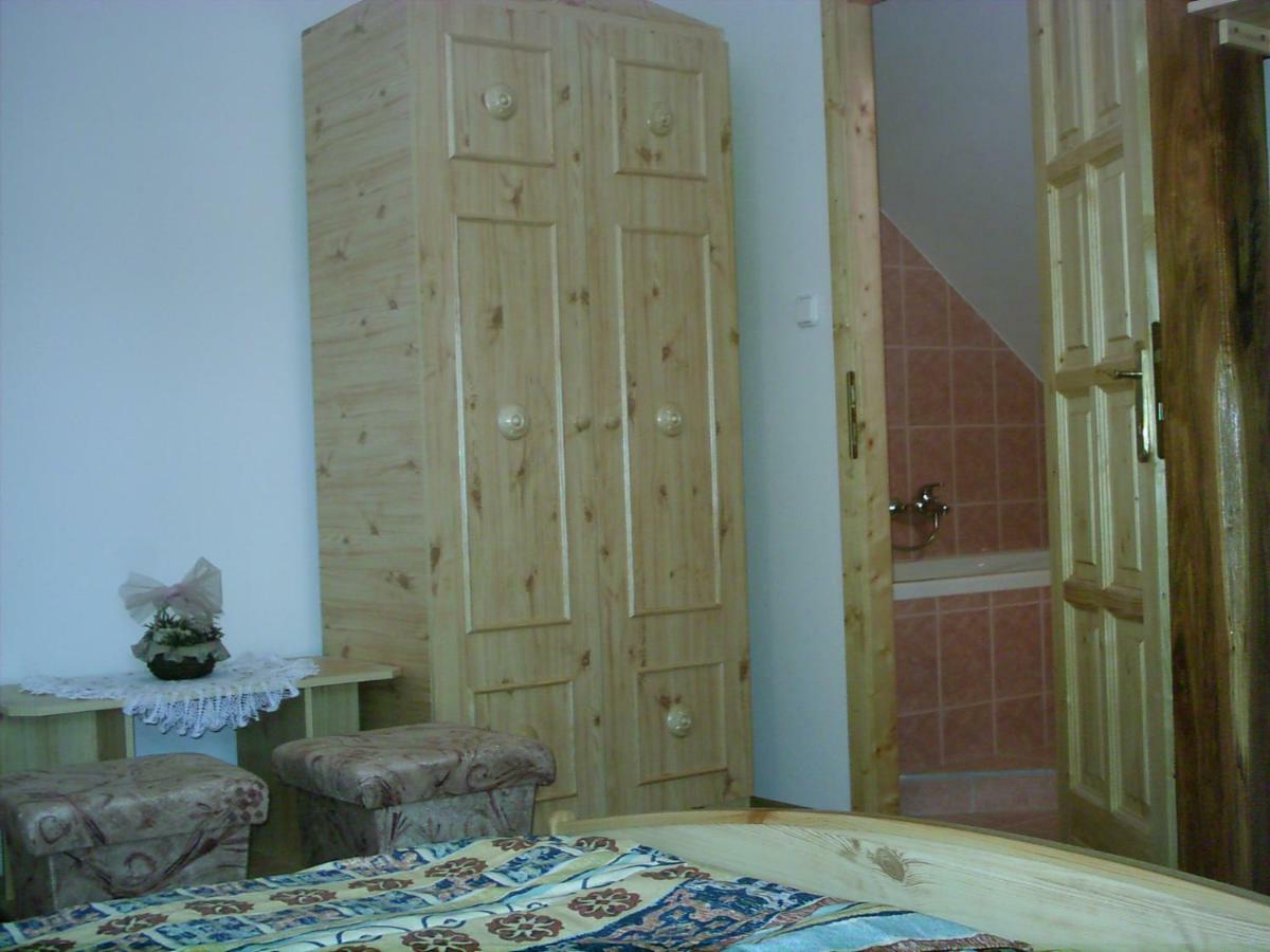 Lila Akac Vendeghaz Otel Dabrony Dış mekan fotoğraf